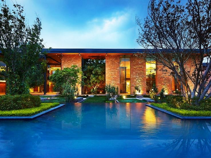 2. The Gateway Resort Damdama Lake Gurgaon